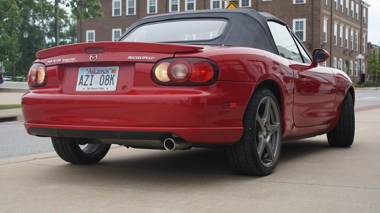 2004 Mazda NB Mazdaspeed MX-5 Miata - Image 27 of 31
