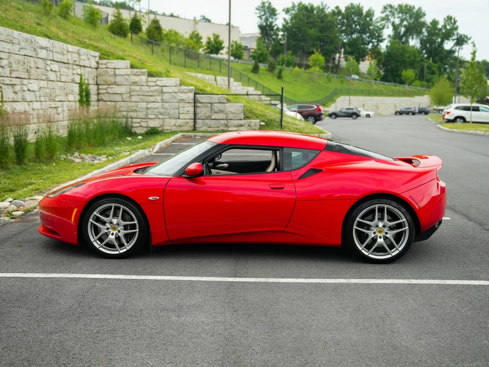 2010 Lotus Evora - Image 29 of 31