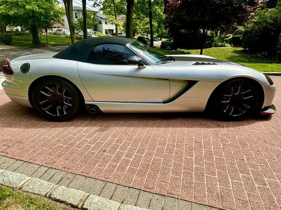 2003 Dodge Viper 3rd Gen - Image 13 of 31