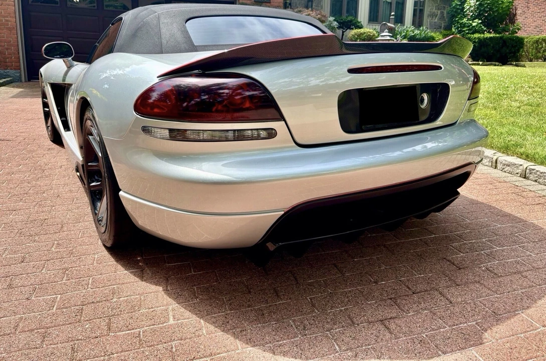 2003 Dodge Viper 3rd Gen - Image 9 of 31