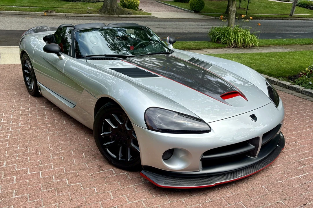 2003 Dodge Viper 3rd Gen - Image 17 of 31