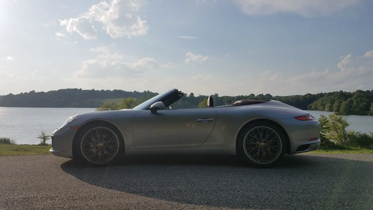 2017 Porsche 991 Carrera - Image 12 of 25