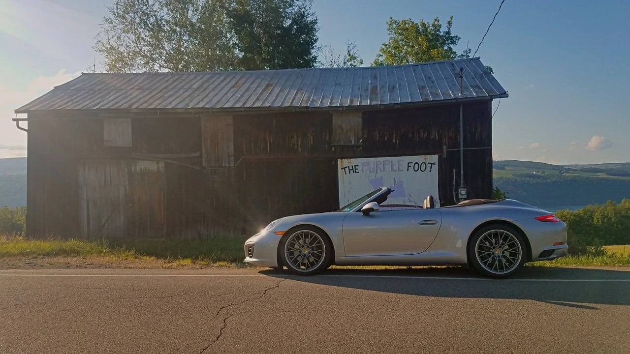 2017 Porsche 991 Carrera - Image 11 of 25
