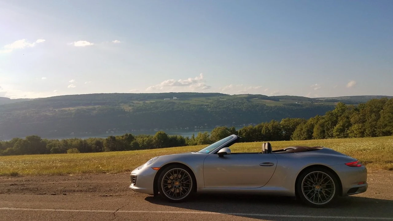 2017 Porsche 991 Carrera - Image 9 of 25