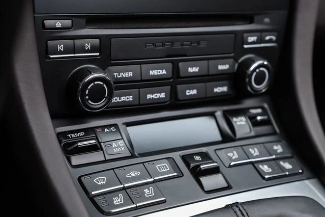2017 Porsche 991 Carrera - Image 22 of 25