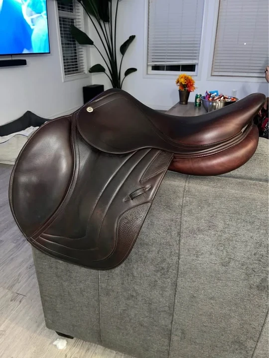 2019 Parts & Memorabilia Seats & Interior - Image 2 of 6