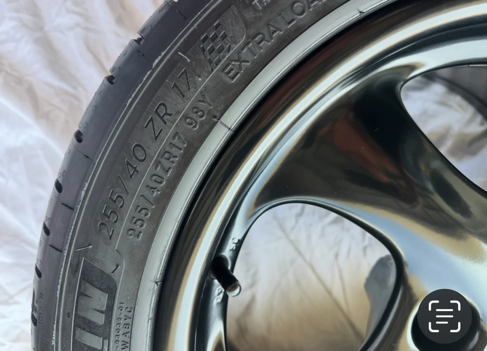 Porsche 911 - Image 26 of 27