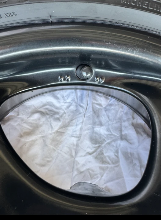 Porsche 911 - Image 27 of 27