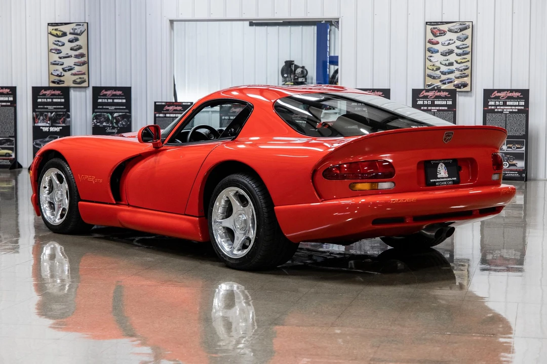 1997 Dodge Viper GTS 2nd Gen - Image 4 of 31