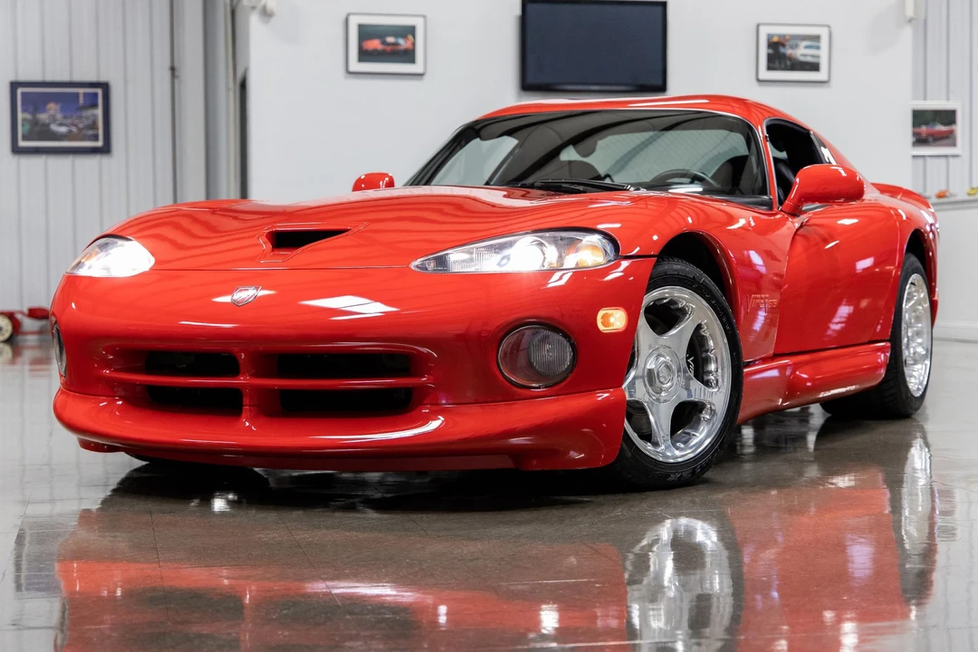 1997 Dodge Viper GTS 2nd Gen - Image 8 of 31