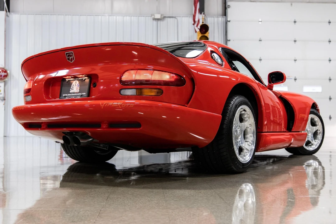 1997 Dodge Viper GTS 2nd Gen - Image 9 of 31