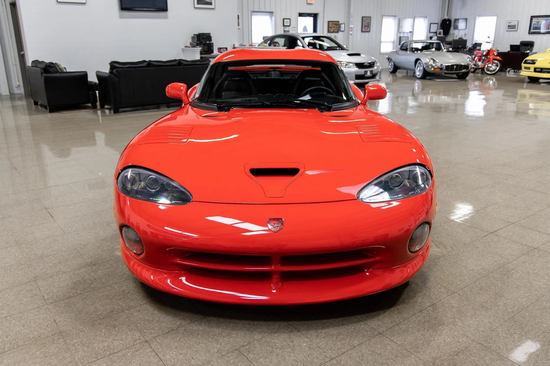 1997 Dodge Viper GTS 2nd Gen - Image 11 of 31