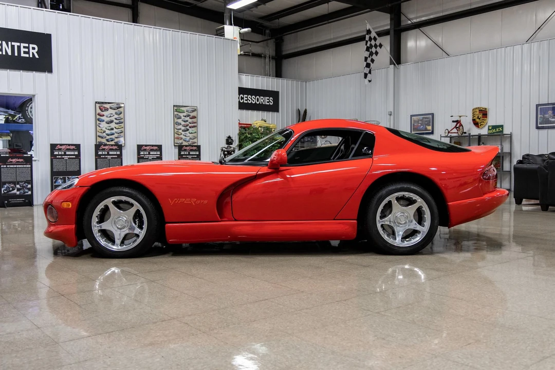 1997 Dodge Viper GTS 2nd Gen - Image 26 of 31