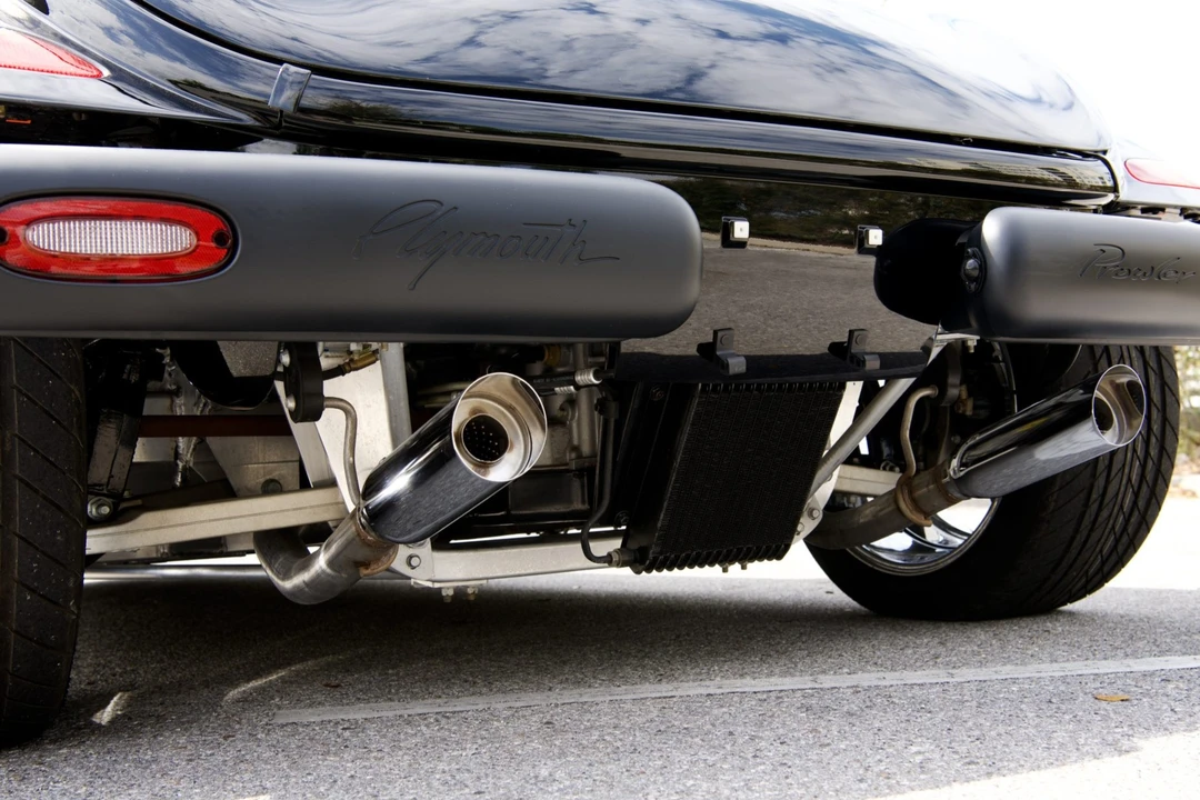 2000 Plymouth Prowler - Image 7 of 8
