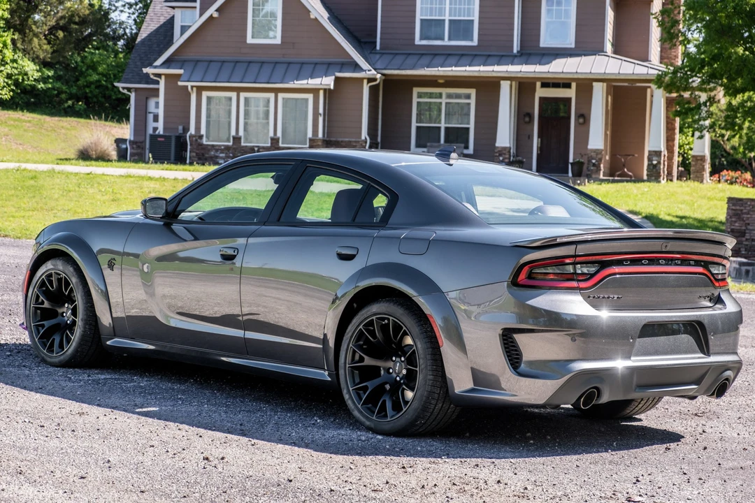 2023 Dodge Charger SRT Hellcat 7th Gen - Image 8 of 31