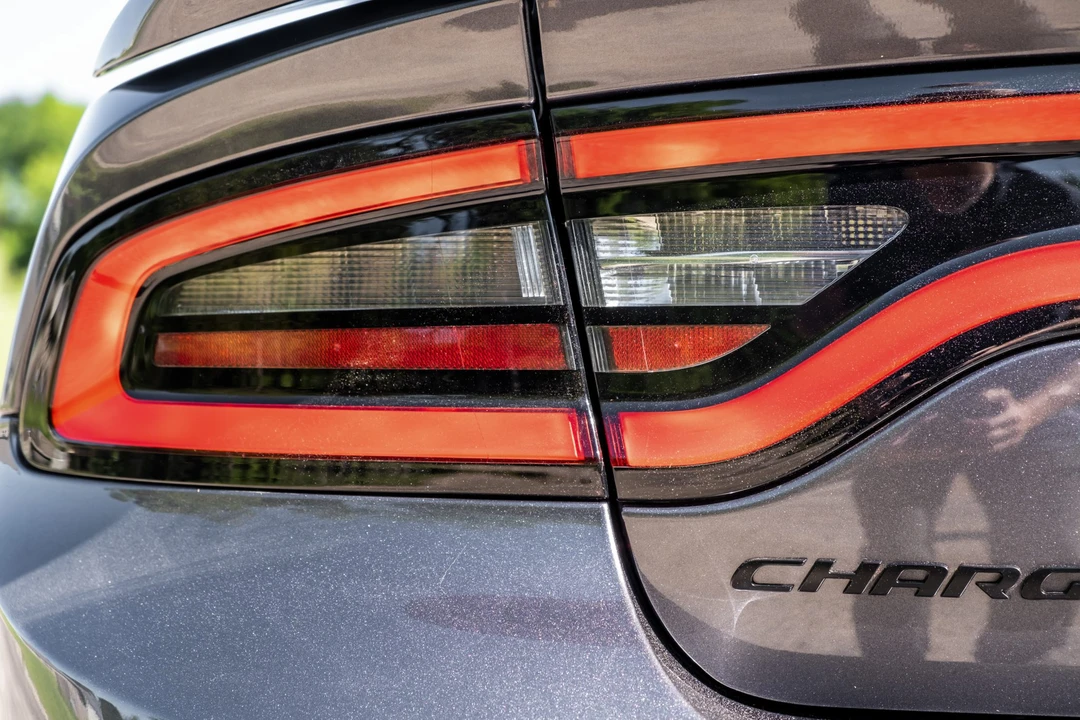 2023 Dodge Charger SRT Hellcat 7th Gen - Image 16 of 31