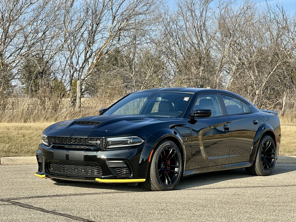 2023 Dodge Charger SRT Hellcat 7th Gen - Image 12 of 31