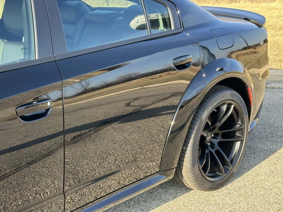 2023 Dodge Charger SRT Hellcat 7th Gen - Image 29 of 31