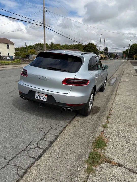 2017 Porsche Macan S - Image 4 of 9