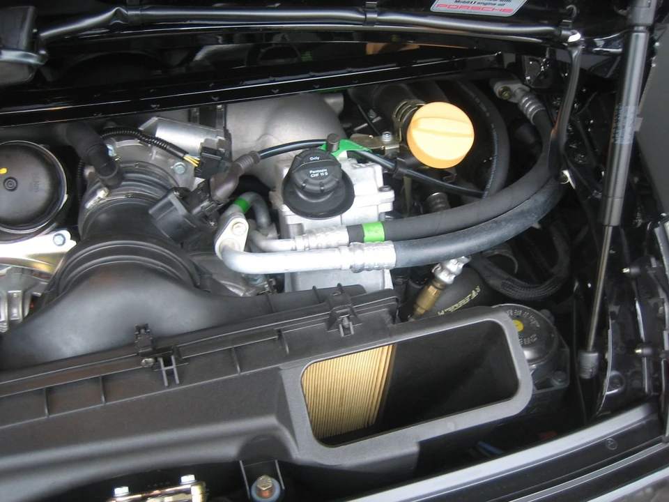2004 Porsche 996 GT3 - Image 19 of 31