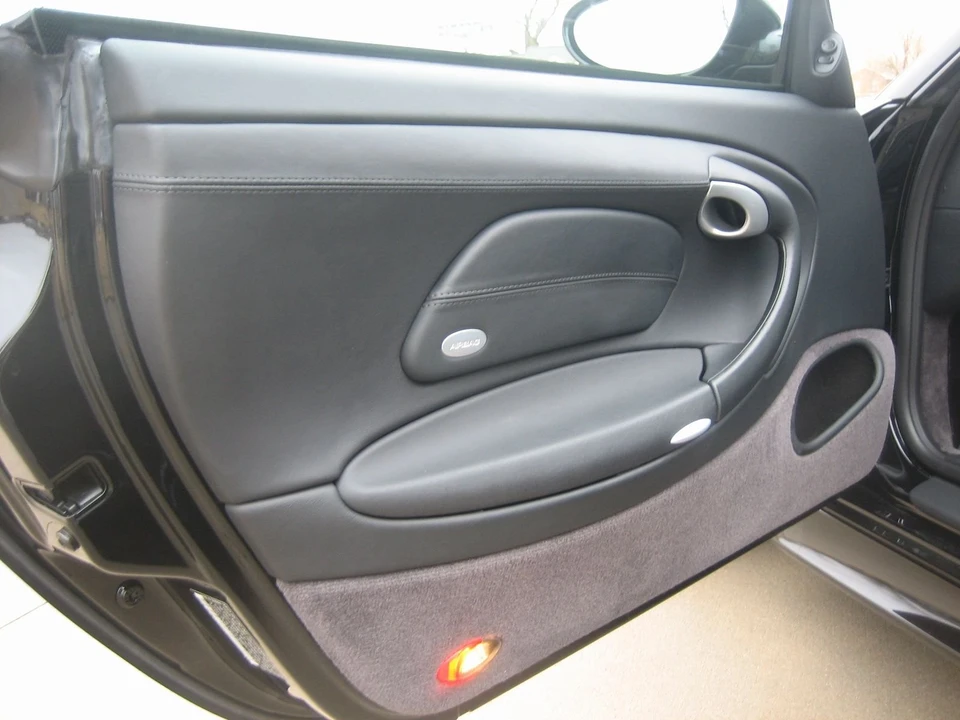 2004 Porsche 996 GT3 - Image 29 of 31