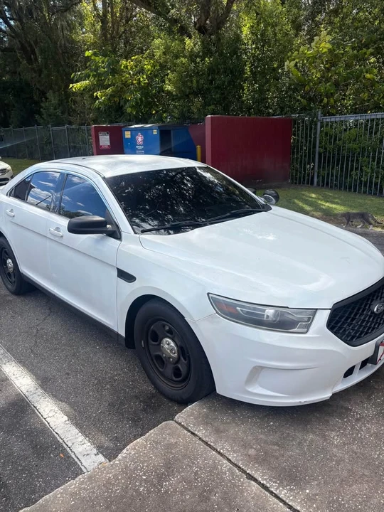 Ford Taurus 6th Gen - Image 4 of 4