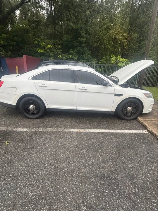 Ford Taurus 6th Gen - Image 3 of 4