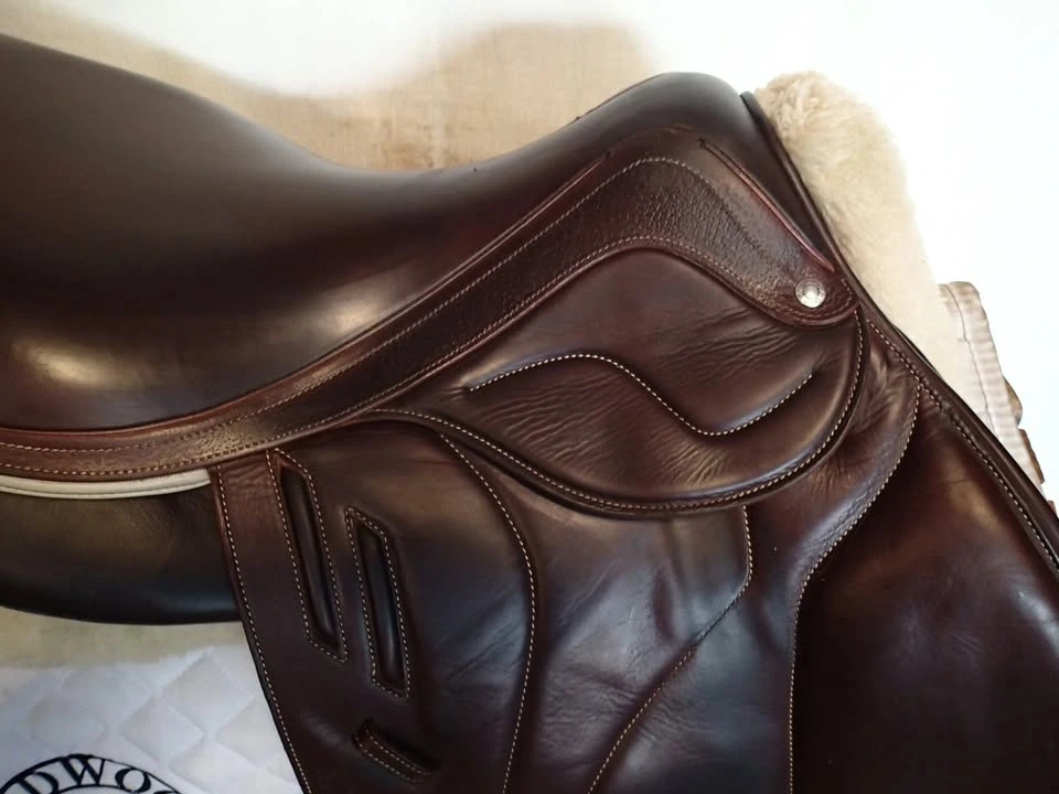 2018 Parts & Memorabilia Seats & Interior - Image 8 of 13