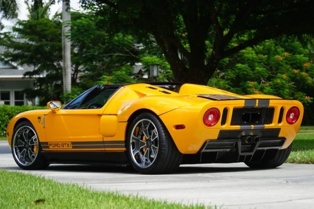 2005 Ford GT 1st Gen - Image 2 of 9