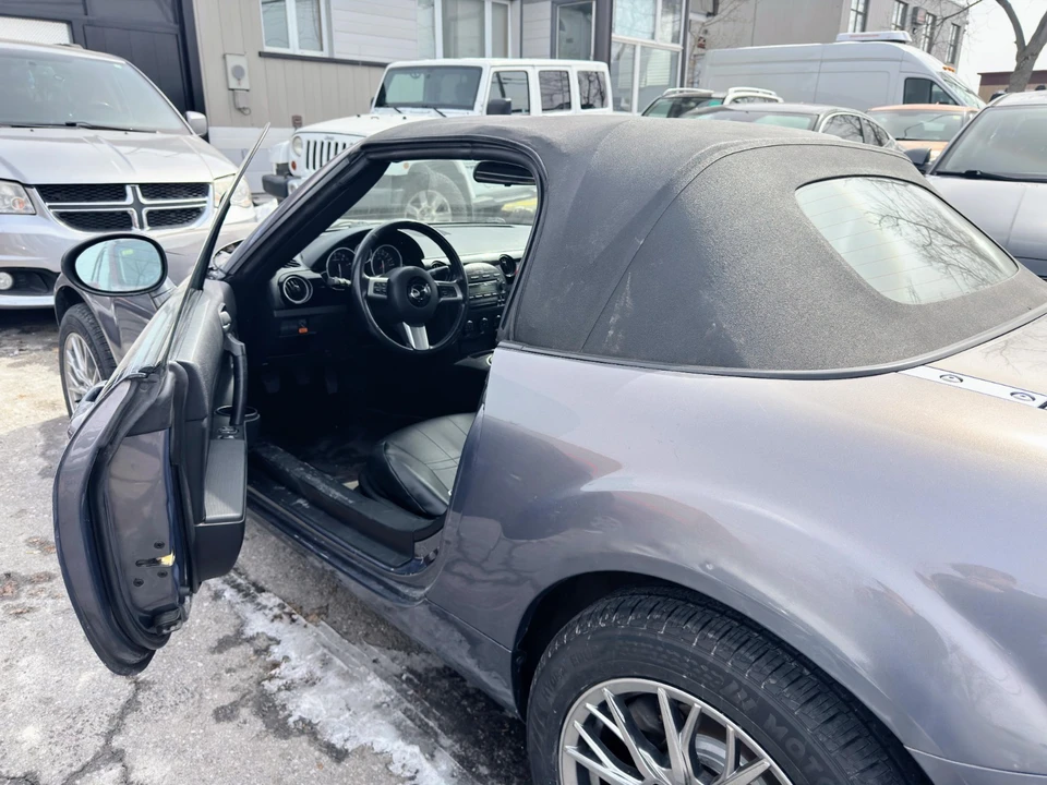 2007 Mazda NC MX-5 Miata - Image 8 of 18