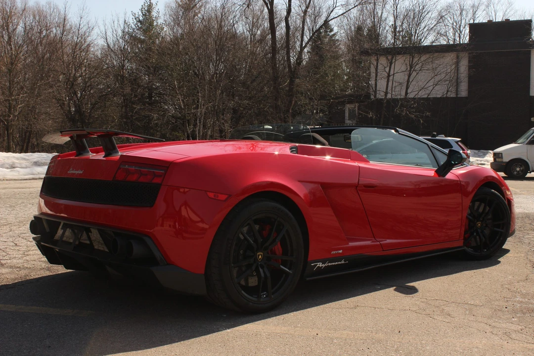 2014 Lamborghini Gallardo LP570-4 Spyder Performante - Image 12 of 31