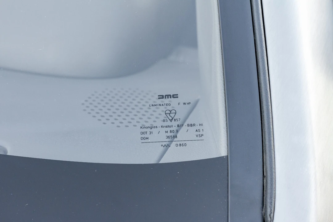 1981 DeLorean DMC-12 - Image 30 of 31