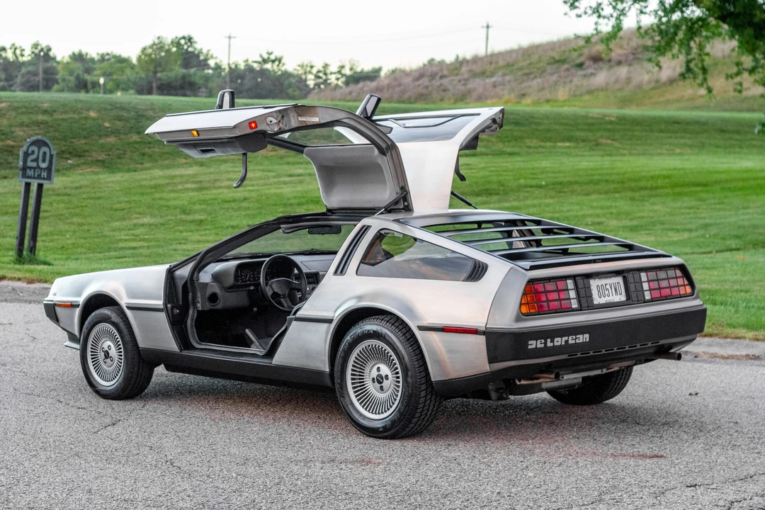 1981 DeLorean DMC-12 - Image 17 of 31