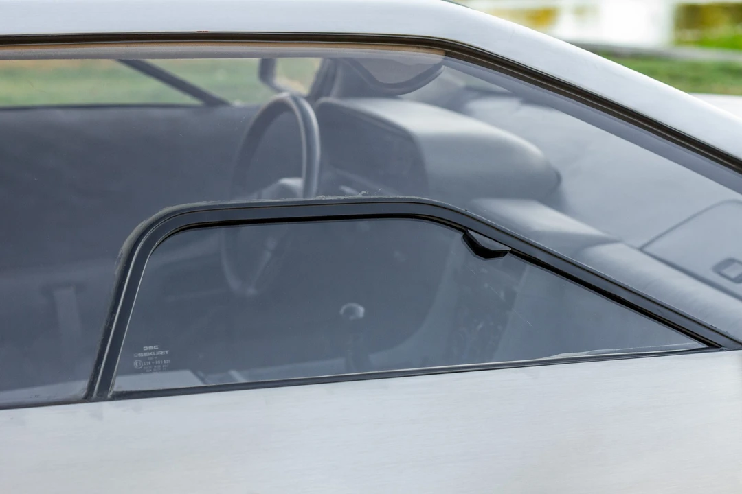 1981 DeLorean DMC-12 - Image 24 of 31