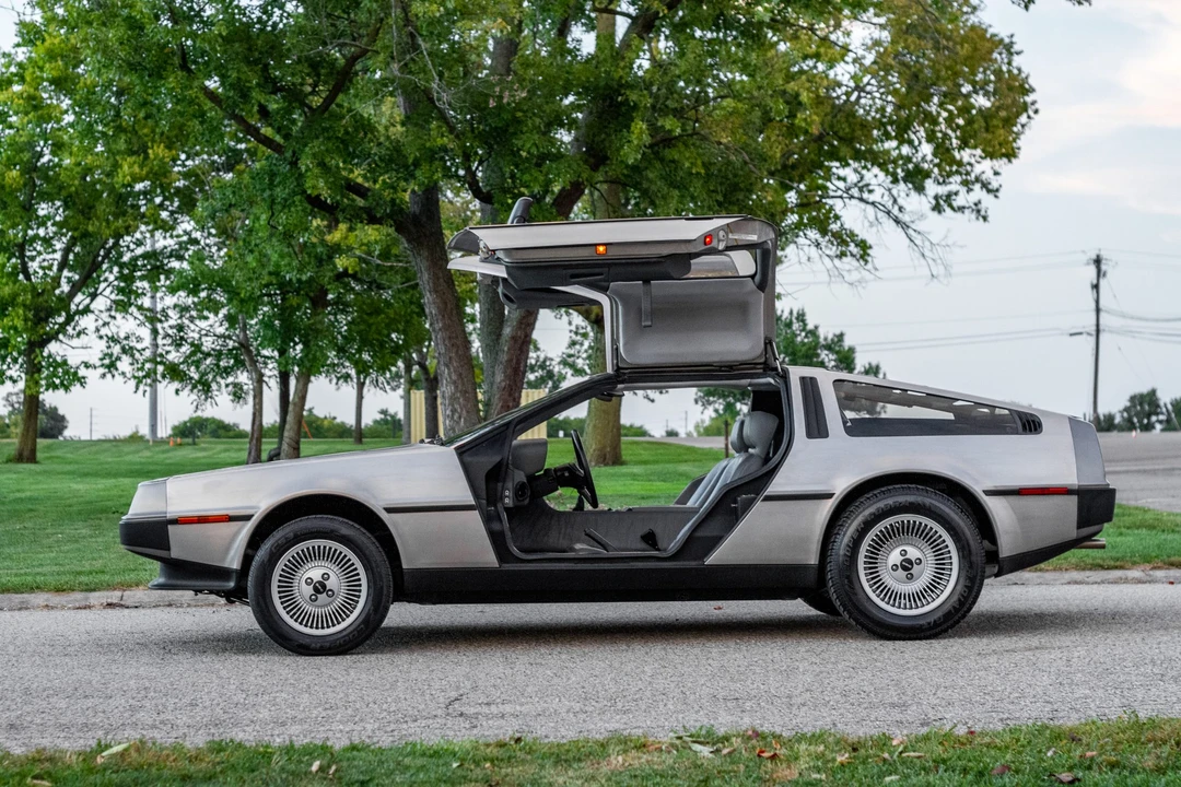 1981 DeLorean DMC-12 - Image 18 of 31