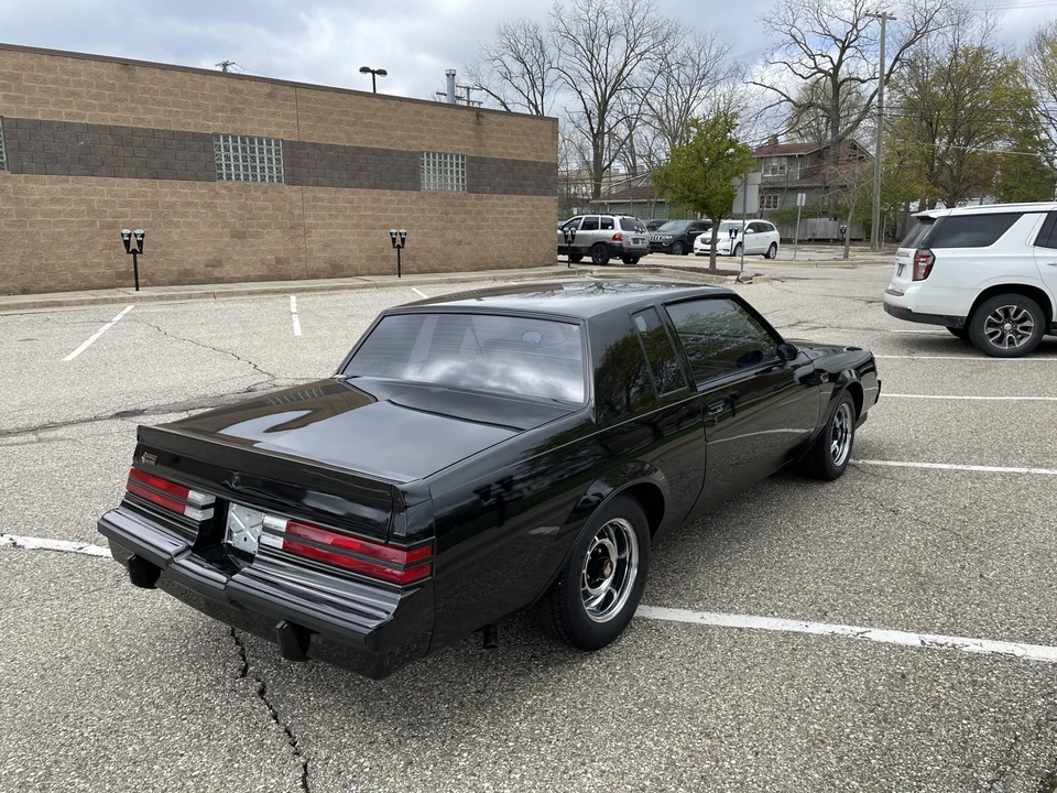 1986 Buick Grand National - Image 11 of 31