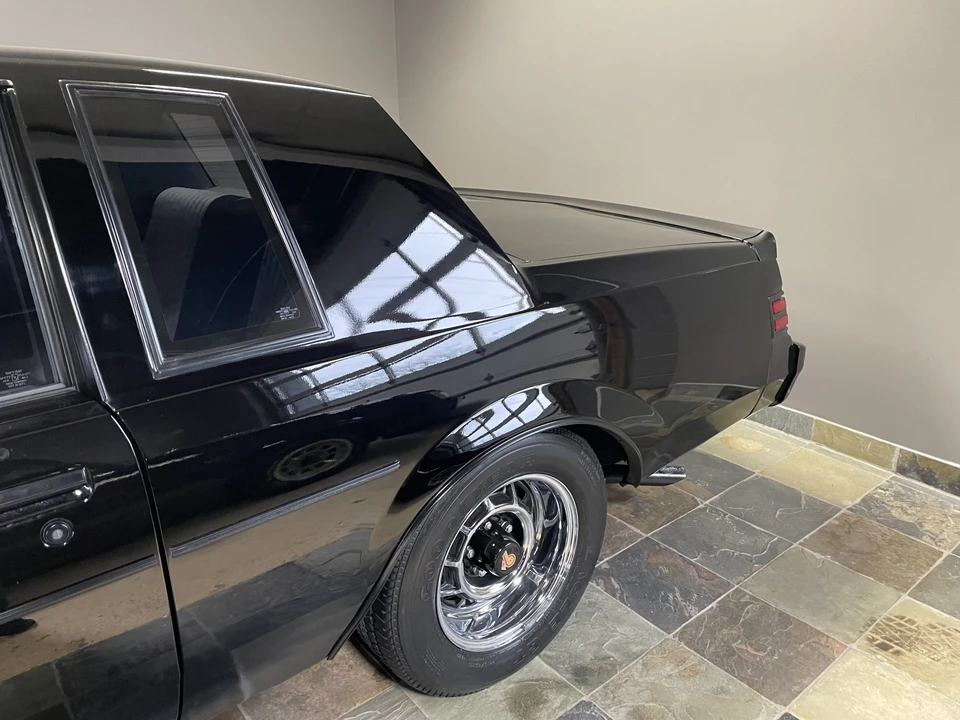 1986 Buick Grand National - Image 23 of 31