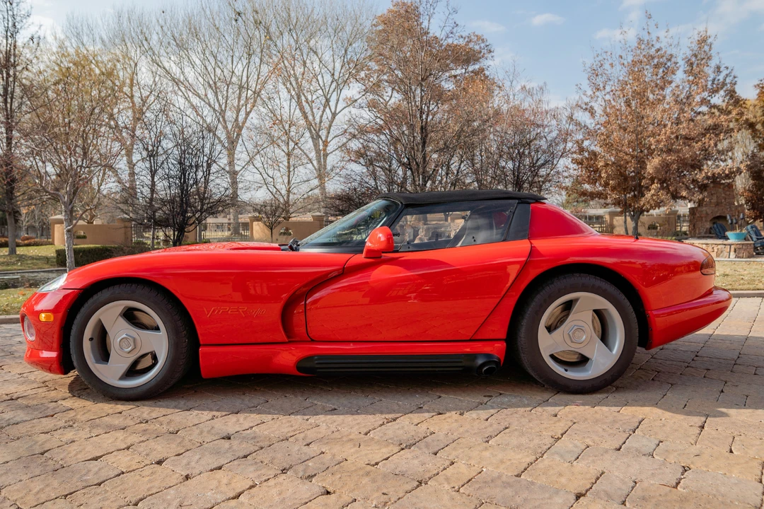 1992 Dodge Viper 1st Gen - Image 4 of 31
