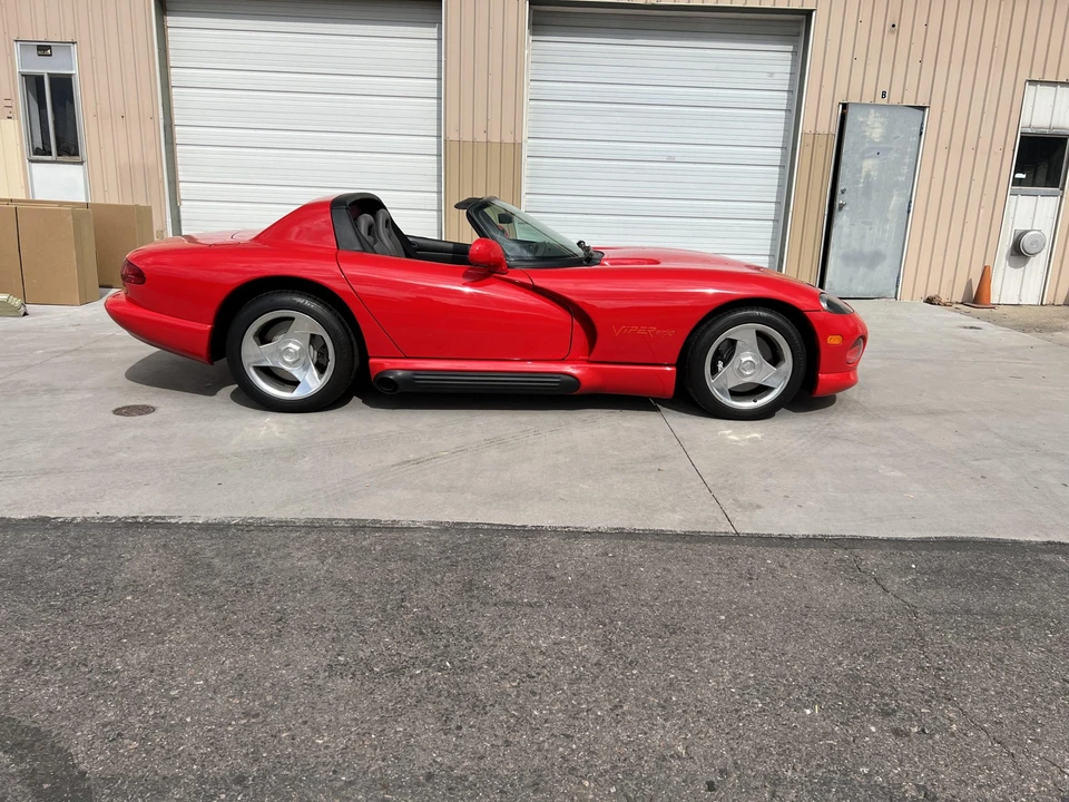 1994 Dodge Viper 1st Gen - Image 17 of 31