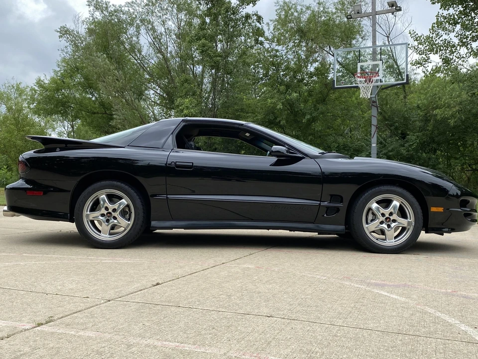 2002 Pontiac Firebird Trans Am 4th Gen - Image 30 of 31