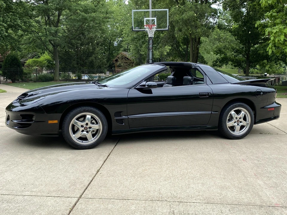 2002 Pontiac Firebird Trans Am 4th Gen - Image 3 of 31