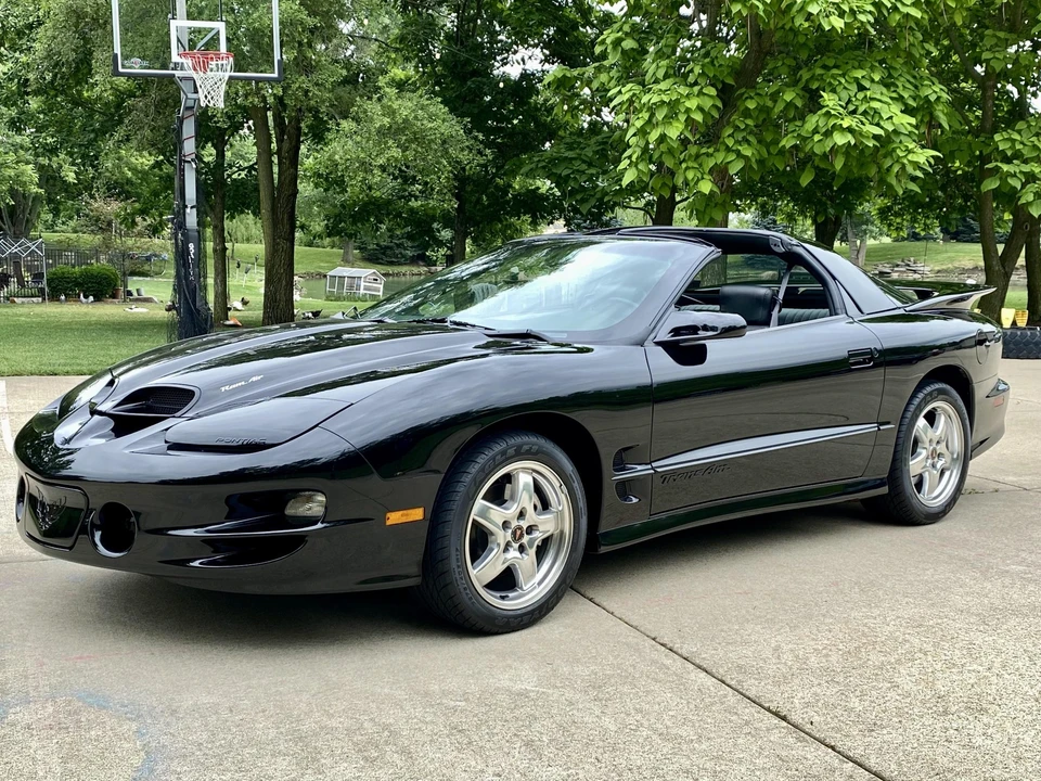 2002 Pontiac Firebird Trans Am 4th Gen - Image 4 of 31