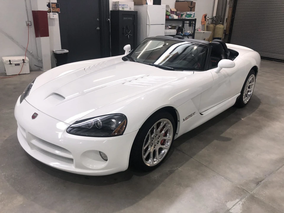 2004 Dodge Viper 2nd Gen - Image 3 of 31