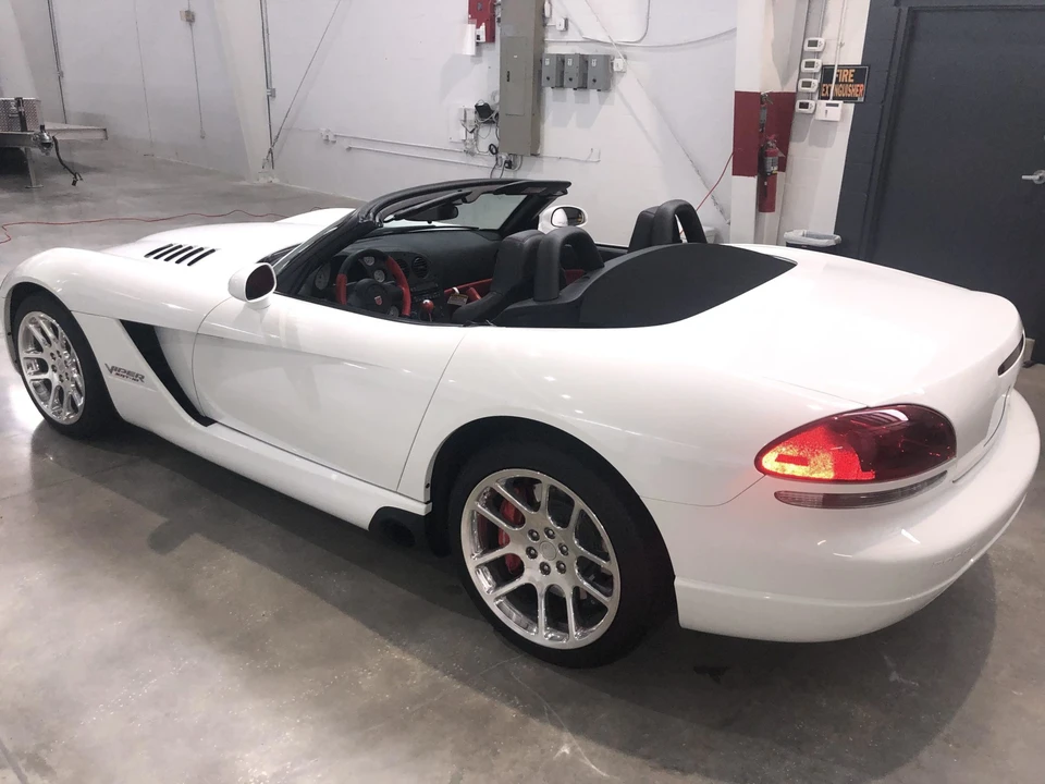2004 Dodge Viper 2nd Gen - Image 6 of 31