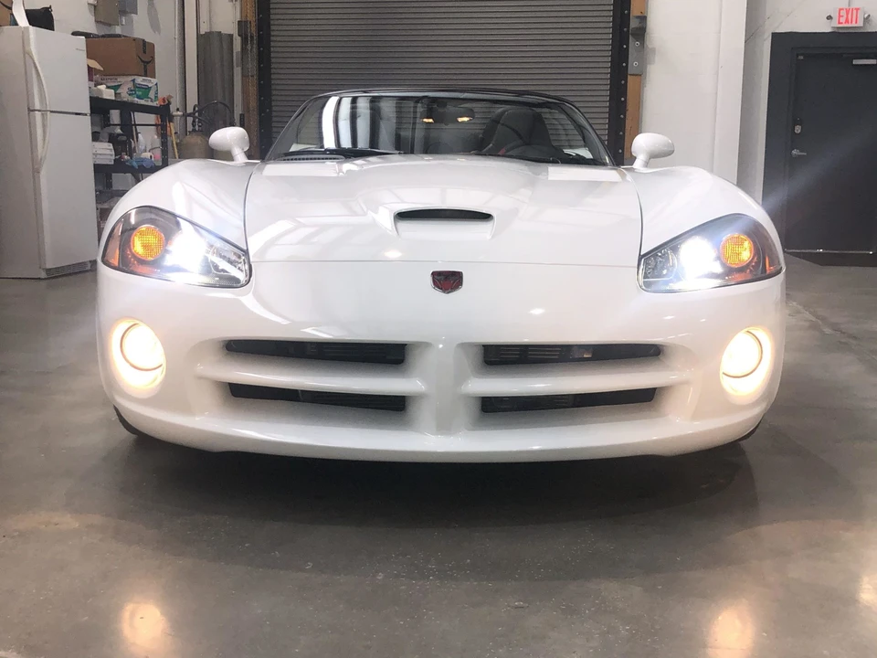 2004 Dodge Viper 2nd Gen - Image 24 of 31