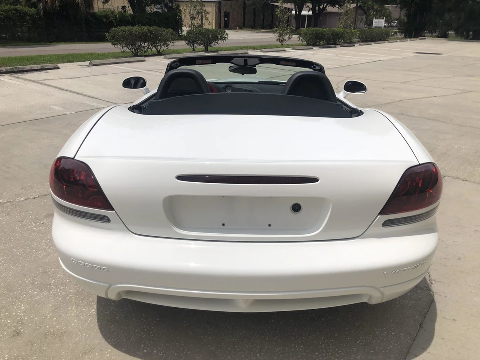 2004 Dodge Viper 2nd Gen - Image 10 of 31