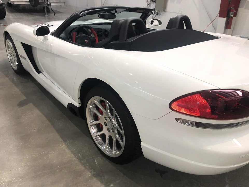 2004 Dodge Viper 2nd Gen - Image 8 of 31
