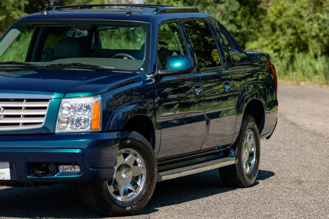 2005 Cadillac Escalade & EXT 2nd Gen - Image 28 of 31