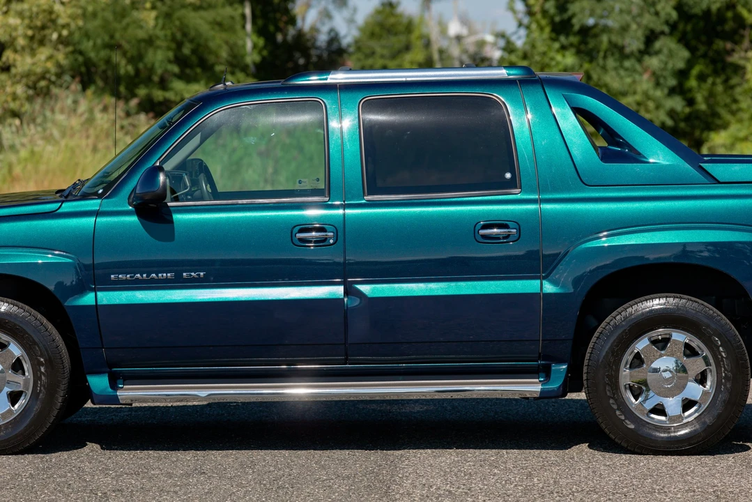 2005 Cadillac Escalade & EXT 2nd Gen - Image 30 of 31