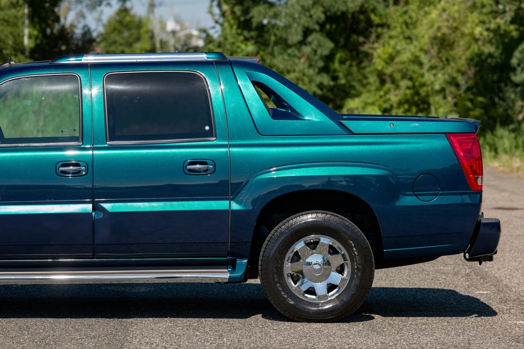 2005 Cadillac Escalade & EXT 2nd Gen - Image 31 of 31